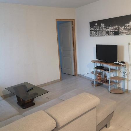 Appartement F1 1er étage 3 personnes à Aubenas Extérieur photo