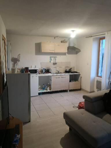 Appartement F1 1er étage 3 personnes à Aubenas Extérieur photo